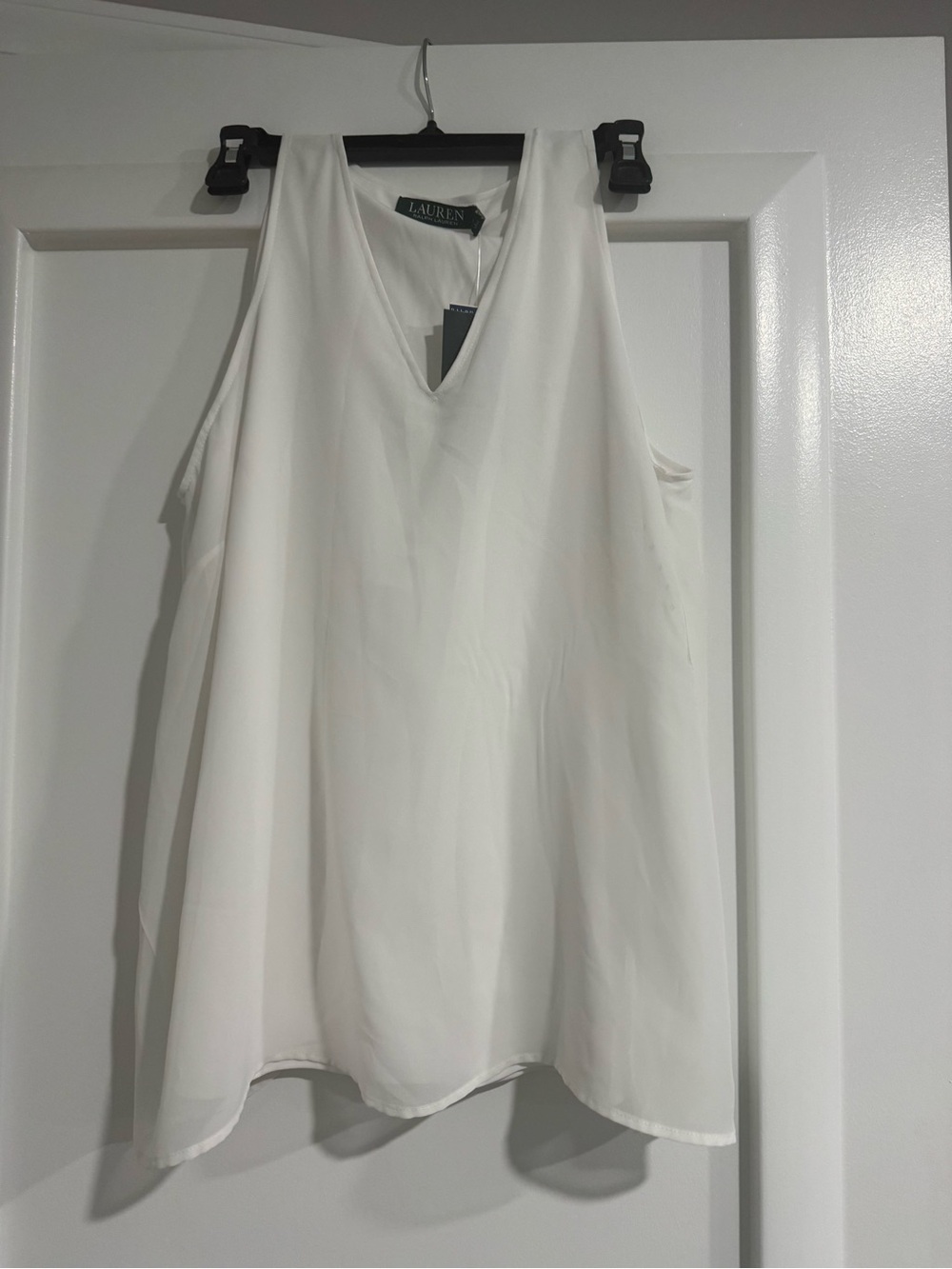 Lauren Ralph Lauren White V-Neck Sleeveless Camisole